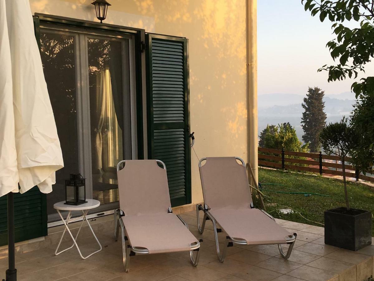 Chez Nikos Villa Kompítsion Esterno foto