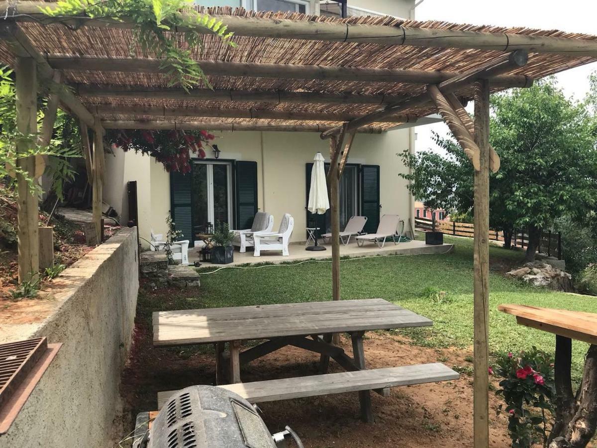 Chez Nikos Villa Kompítsion Esterno foto
